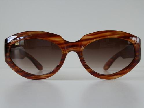 Roberto Cavalli zonnebril. Vintage., Sieraden, Tassen en Uiterlijk, Zonnebrillen en Brillen | Dames, Zo goed als nieuw, Zonnebril