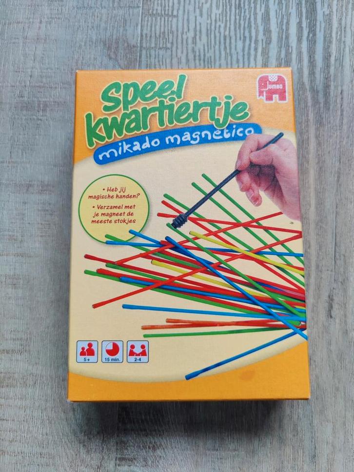 Speelkwartiertje Mikado Magnetico - Jumbo, Hobby en Vrije tijd, Gezelschapsspellen | Bordspellen, Zo goed als nieuw, Een of twee spelers
