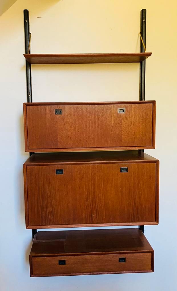 Poul Cadovius wandkast van teak , Mid Century, Huis en Inrichting, Kasten | Wandmeubels, Gebruikt, 150 tot 200 cm, Minder dan 150 cm