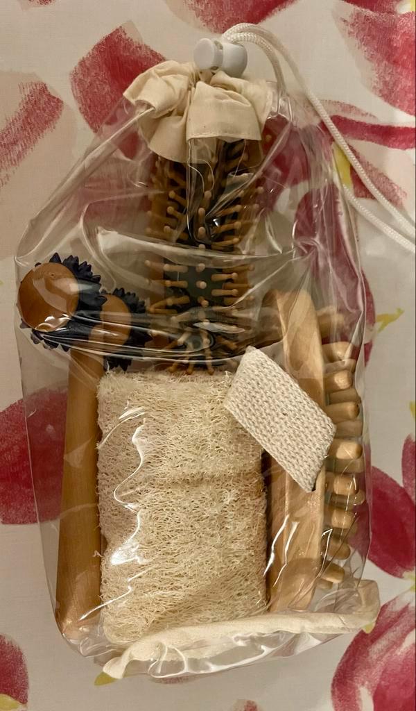 Lichaamsverzorgingsset Nieuw in Tas, Sieraden, Tassen en Uiterlijk, Uiterlijk | Lichaamsverzorging, Nieuw, Bad & Douche, Ophalen of Verzenden