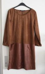 bruine jurk met leerlook strook maat 42, Bruin, Maat 42/44 (L), Ophalen of Verzenden, Gedragen