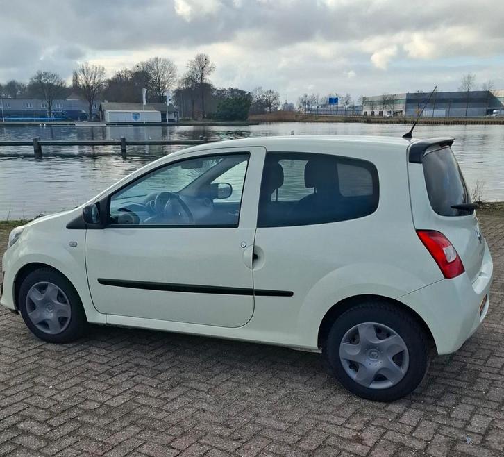 Renault Twingo 1.2 16V 2011, Auto's, Renault, Particulier, Twingo, Airbags, Centrale vergrendeling, Radio, Benzine, Euro 5, A