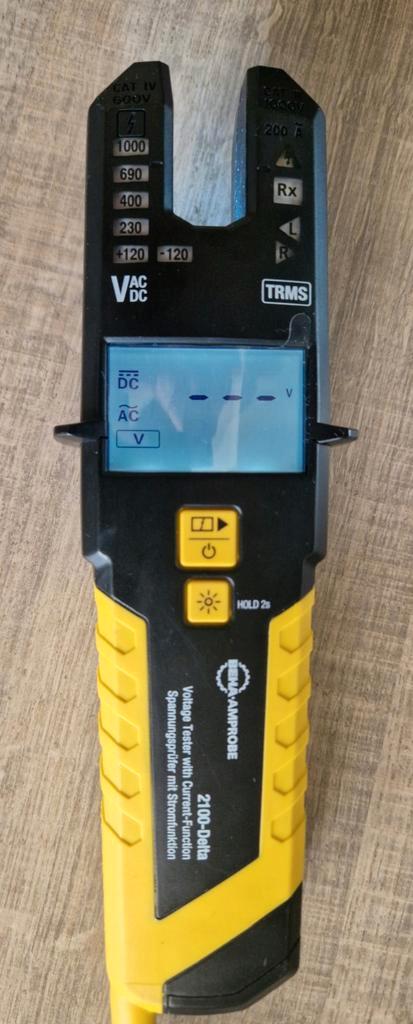 Beha-Amprobe 2100 Delta+ Tweepolige spanningsmeter, Doe-het-zelf en Verbouw, Meetapparatuur, Zo goed als nieuw, Ophalen of Verzenden