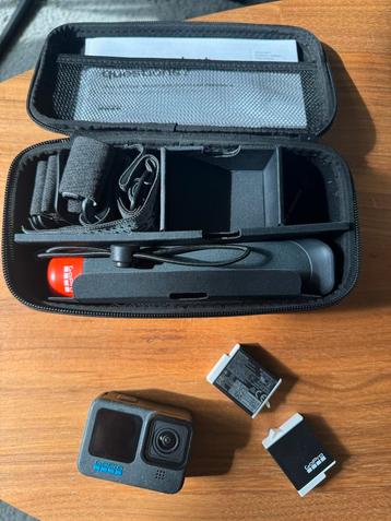 GoPro Hero 12 black with Accessoires beschikbaar voor biedingen