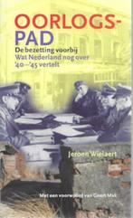 Jeroen Wielaert: Oorlogspad -wat NL nog over '40-'45 vertelt, Ophalen of Verzenden, Tweede Wereldoorlog, Zo goed als nieuw