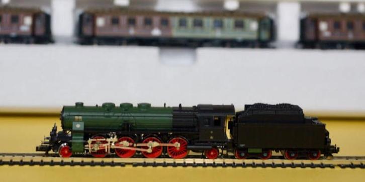 Fleischmann 7894  K.P.E.V.  Zug-Set ´Preußens Gloria´,, Hobby en Vrije tijd, Modeltreinen | N-Spoor, Zo goed als nieuw, Wagon