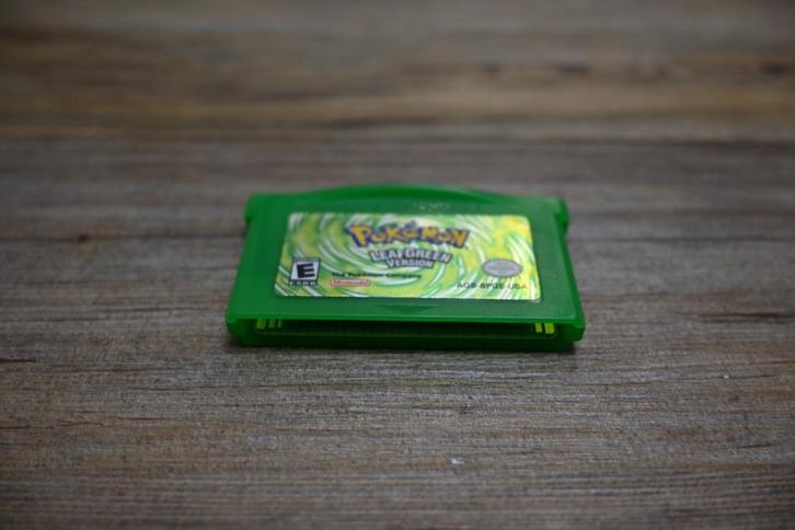 Pokemon Leafgreen version gameboy advanced original, Spelcomputers en Games, Games | Nintendo Game Boy, Gebruikt, Avontuur en Actie