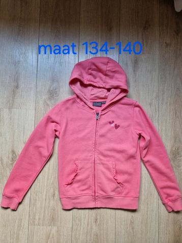 Vestje roze maat 134-140  beschikbaar voor biedingen
