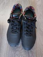 Skechers Uno - Sneakers met Graffiti Details maat 40, Skechers, Zwart, Ophalen of Verzenden, Sneakers of Gympen