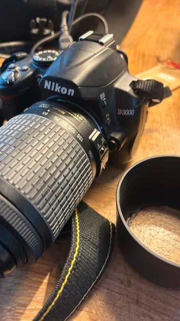 Nikon D3000 18-55 VR Kit 