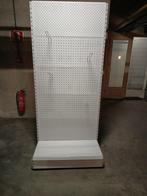 metalen vrijstaande winkelwand met geperforeerde achterwand, Ophalen, Gebruikt, IJzer