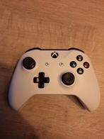 Xbox one controller wit als nieuw, Spelcomputers en Games, S, Ophalen of Verzenden, Zo goed als nieuw, S