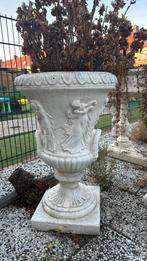Brocante Franse stenen tuinvaas, Tuin en Terras, Tuinvazen, Ophalen of Verzenden, Zo goed als nieuw