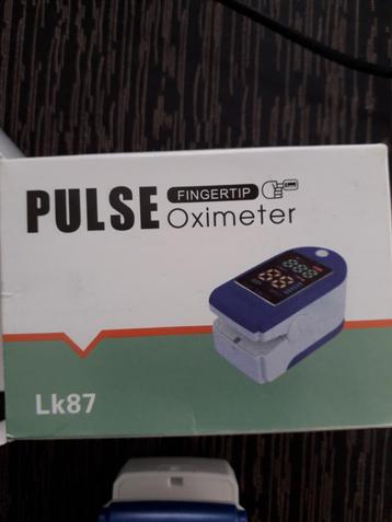 Saturatiemeter/Oximeter beschikbaar voor biedingen