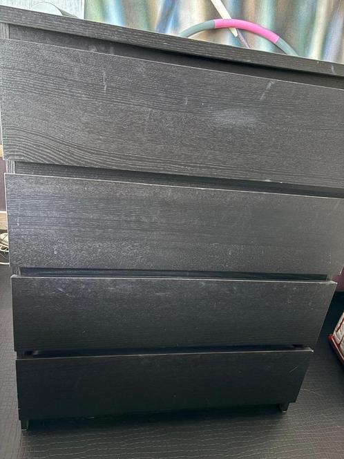 IKEA MALM ladekast met 4 lades in zwartbruin, Huis en Inrichting, Kasten | Ladekasten, Gebruikt, 100 tot 150 cm, 50 tot 100 cm