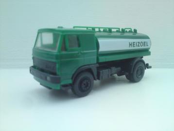Igra Liaz tankwagen groen Heizol. beschikbaar voor biedingen