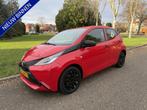 Toyota Aygo 1.0 VVT-i x-fun Airco, Cruise, 1e eigenaar, Voorwielaandrijving, Stof, Gebruikt, Euro 6