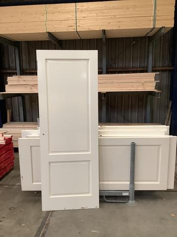 Binnendeur beschikbaar voor biedingen