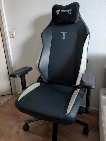 Secretlab Titan Evo Royal (Regular) beschikbaar voor biedingen