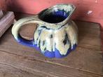 Oud Vaasje /Kannetje blauw, Antiek en Kunst, Antiek | Vazen, Ophalen of Verzenden