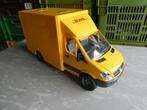 Mercedes sprinter DHL schaal 1:16 merk Bruder, Ophalen of Verzenden, Zo goed als nieuw