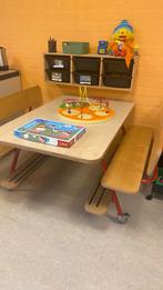 Kindertafel met wieltjes - 6 kinderen, Ophalen of Verzenden, Gebruikt, Tafel(s)