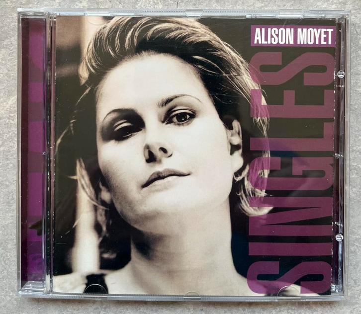 Alison Moyet - The Singles (cd synth-pop), Cd's en Dvd's, Cd's | Pop, Zo goed als nieuw, 1980 tot 2000, Ophalen of Verzenden