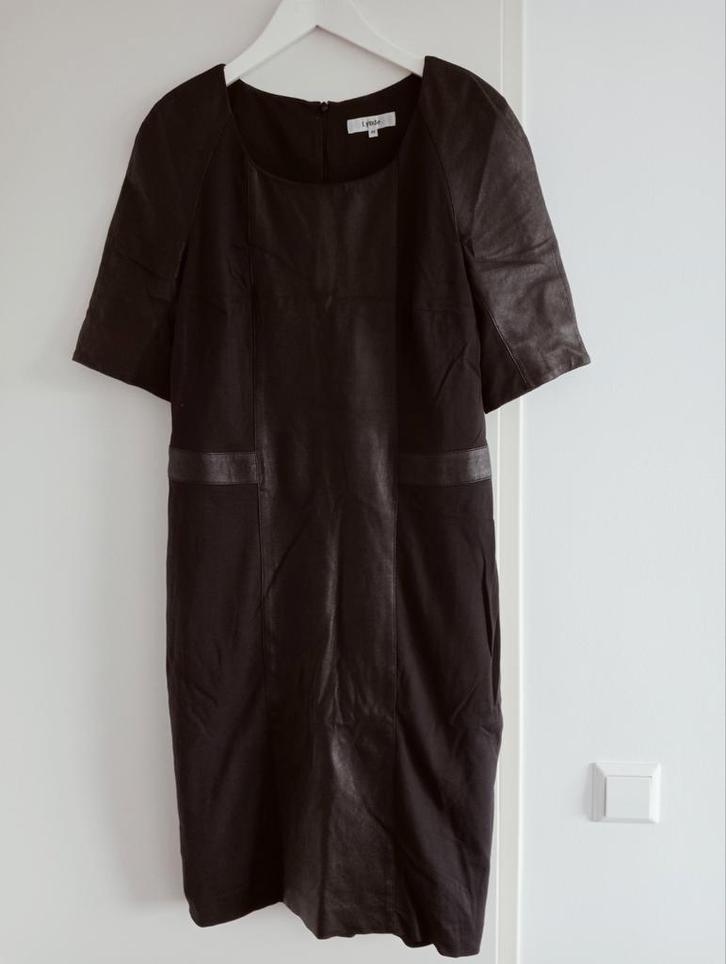 College Style jurk maat 40 stretch zwart + pu-leer als nieuw, Kleding | Dames, Jurken, Zo goed als nieuw, Maat 38/40 (M), Zwart