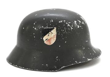 Wehrmacht DD Minature Wedding Helm beschikbaar voor biedingen