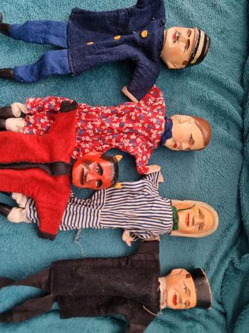 Vintage Handpoppen Set beschikbaar voor biedingen