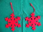 Twee rode vilten sneeuwvlokken hangers.(Ikea), Ophalen, Zo goed als nieuw