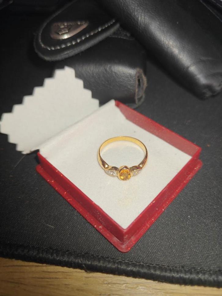 Zilveren ring met gouden plating en edelsteentjes, Sieraden, Tassen en Uiterlijk, Ringen, Nieuw, Dame, 17 tot 18, Goud, Zilver