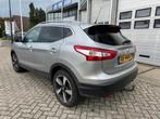 Nissan Qashqai 1.2 N-Connecta Panodak, Camera, Trekhaak, Voorwielaandrijving, Gebruikt, Euro 6, 4 cilinders