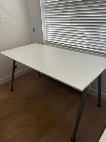 IKEA bureau