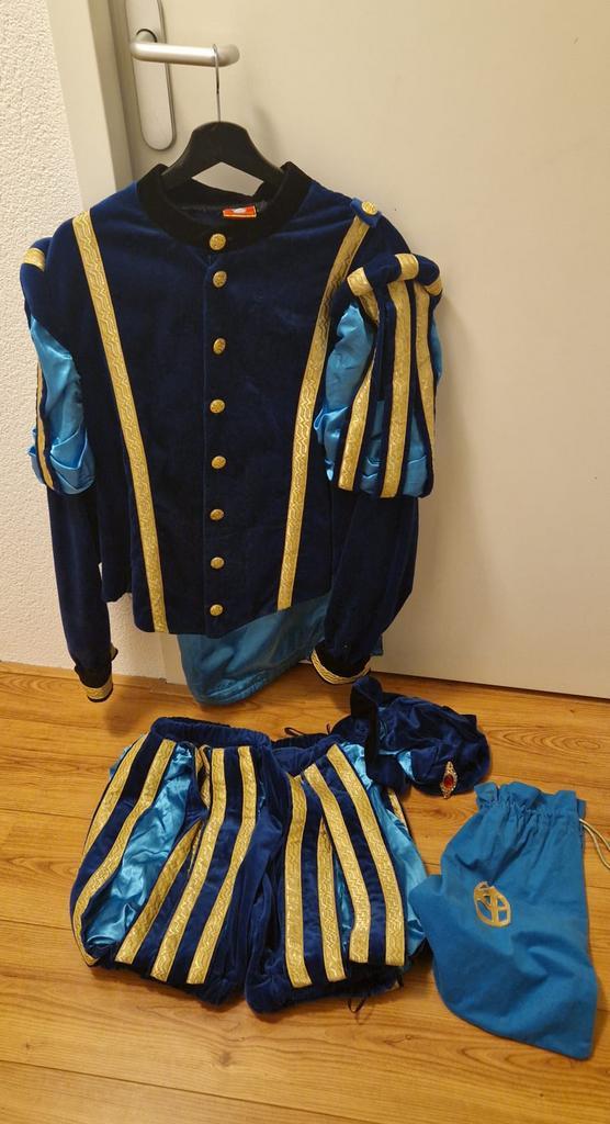Pietenpak Luxe Malaga, Diversen, Sinterklaas, Zo goed als nieuw, Ophalen of Verzenden