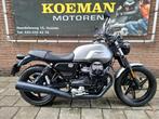 MOTO GUZZI V 7 Stone 850 (bj 2023) V7 4400 Km garantie BTW, Motoren, 853 cc, 2 cilinders, Bedrijf, Onbekend