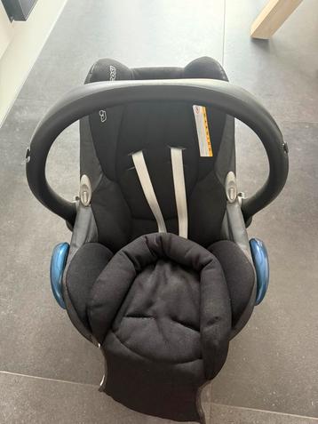 Maxi cosi beschikbaar voor biedingen