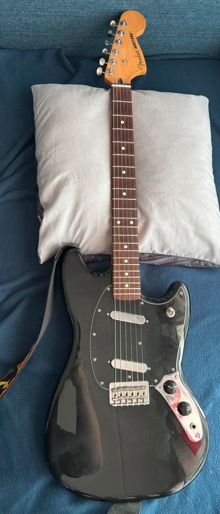 Fender player Ii Mustang, Muziek en Instrumenten, Snaarinstrumenten | Gitaren | Elektrisch, Zo goed als nieuw, Solid body, Fender