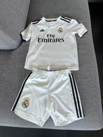 kindervoetbaltenue Real Madrid, Maat XS of kleiner, Ophalen of Verzenden, Gebruikt, Shirt