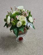 Glas met kunstbloemen, Ophalen, Zo goed als nieuw