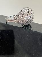 Prachtige bolle zilveren ring, 19 tot 20, Ophalen of Verzenden, Zo goed als nieuw, Dame