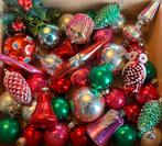 Kerstballen in rood, groen, zilver en roze, Diversen, Kerst, Ophalen of Verzenden, Gebruikt