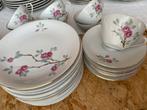Vintage ontbijt servies met roosjes Seltmann Weiden, Ophalen of Verzenden, Gebruikt, Kop en/of schotel