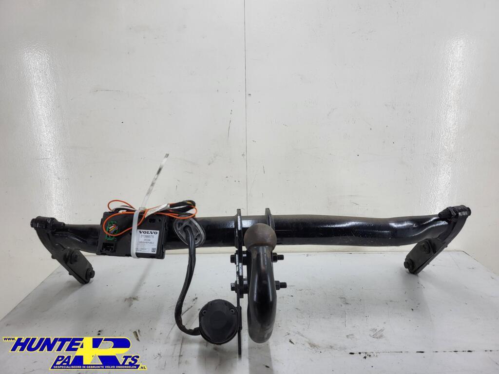 Trekhaak Volvo XC60 I ('08->) 31359730, Gebruikt, Ophalen of Verzenden, Volvo, Volvo