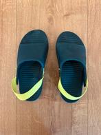 Slippers kind / jongen blauw maat 26, Overige typen, Ophalen of Verzenden, Zo goed als nieuw, Scapino