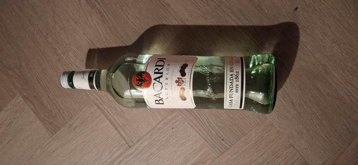Bacardi Fles OUD model 300cl, Verzamelen, Merken en Reclamevoorwerpen, Nieuw, Overige typen, Ophalen