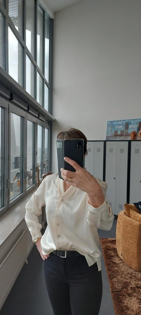 Zijde blouse Frank Walder, maat 42, Kleding | Dames, Blouses en Tunieken, Zo goed als nieuw, Maat 42/44 (L), Wit, Ophalen of Verzenden