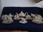 Mooi romantisch 27 delig theeservies (Kronester Bavaria), Antiek en Kunst, Ophalen