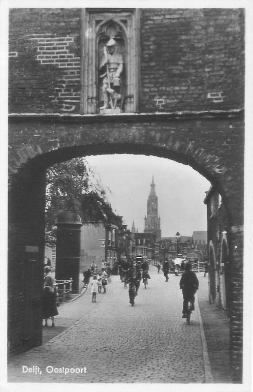 Delft Oostpoort   (a1513), Verzamelen, Ansichtkaarten | Nederland, Ongelopen, Zuid-Holland, Ophalen of Verzenden