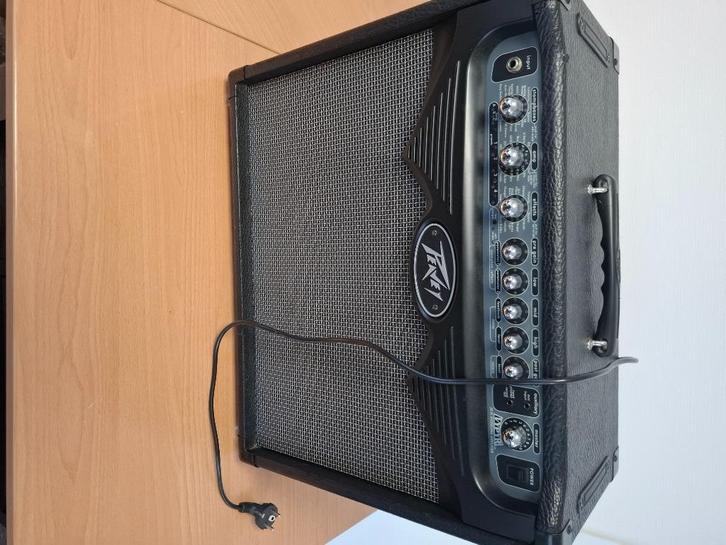 Peavey vypyr 30w gitaar versterker, Muziek en Instrumenten, Versterkers | Bas en Gitaar, Gebruikt, Gitaar, Minder dan 50 watt